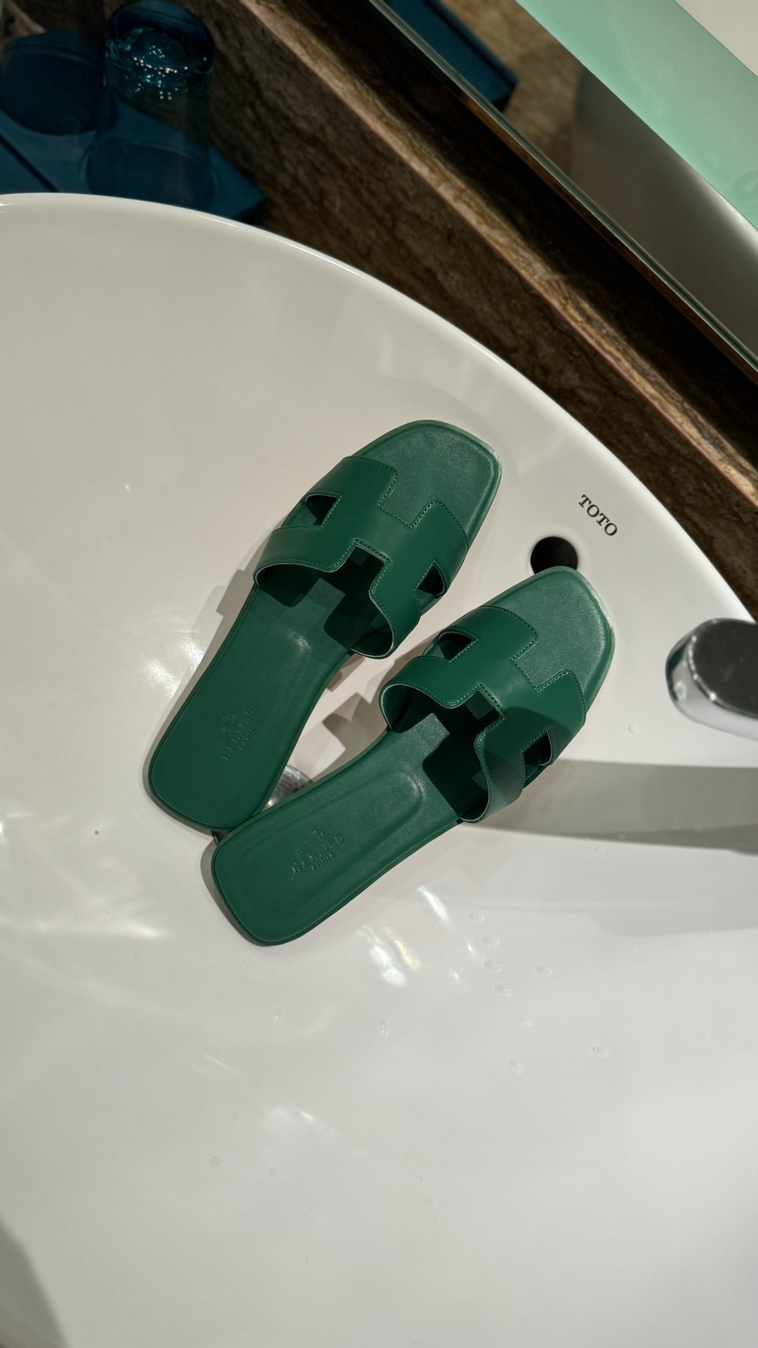 $42 HERMAS ZT10156 gallery