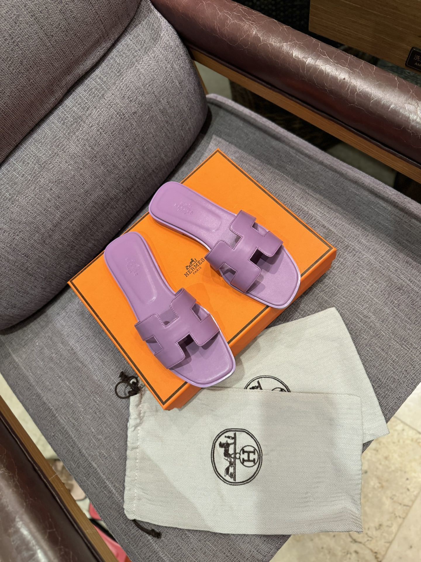 $42 HERMAS ZT10156 gallery