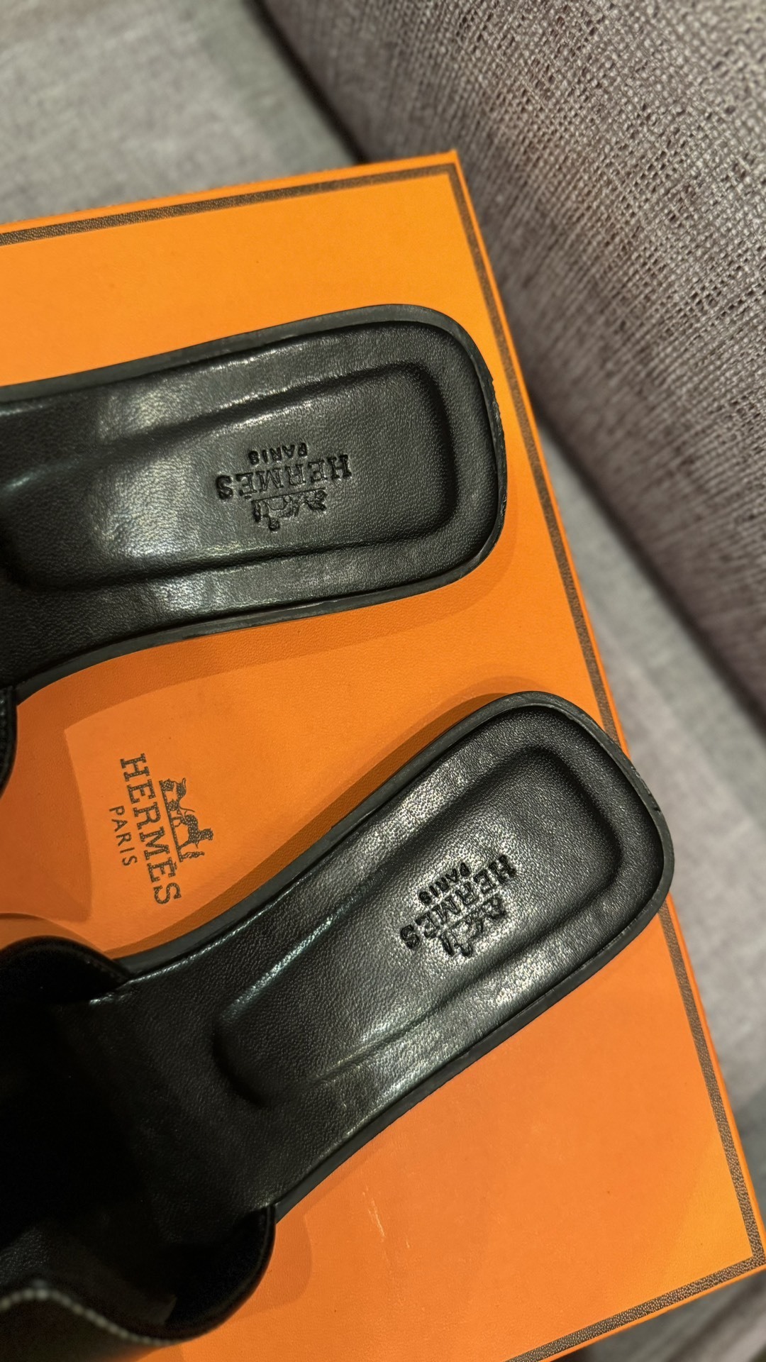 $42 HERMAS ZT10157 gallery