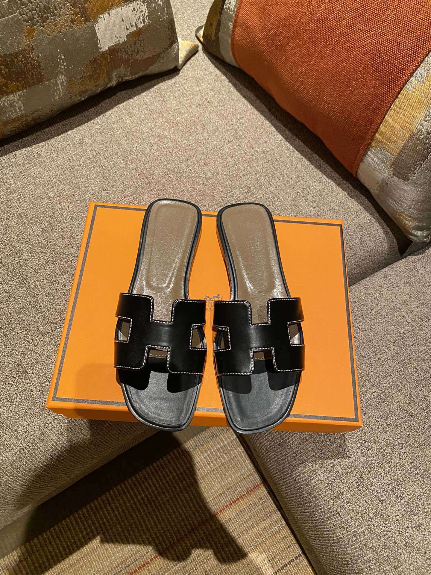 $42 HERMAS ZT10157 gallery