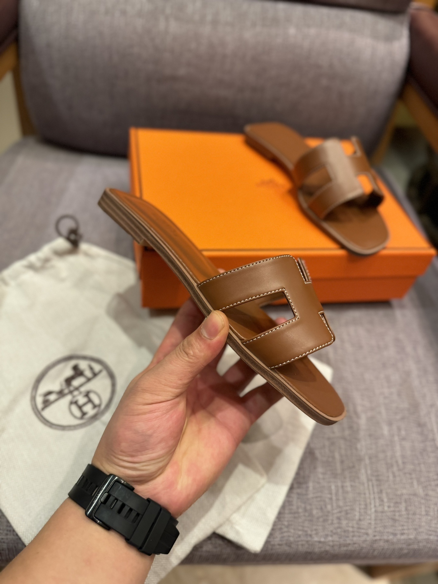 $42 HERMAS ZT10157 gallery