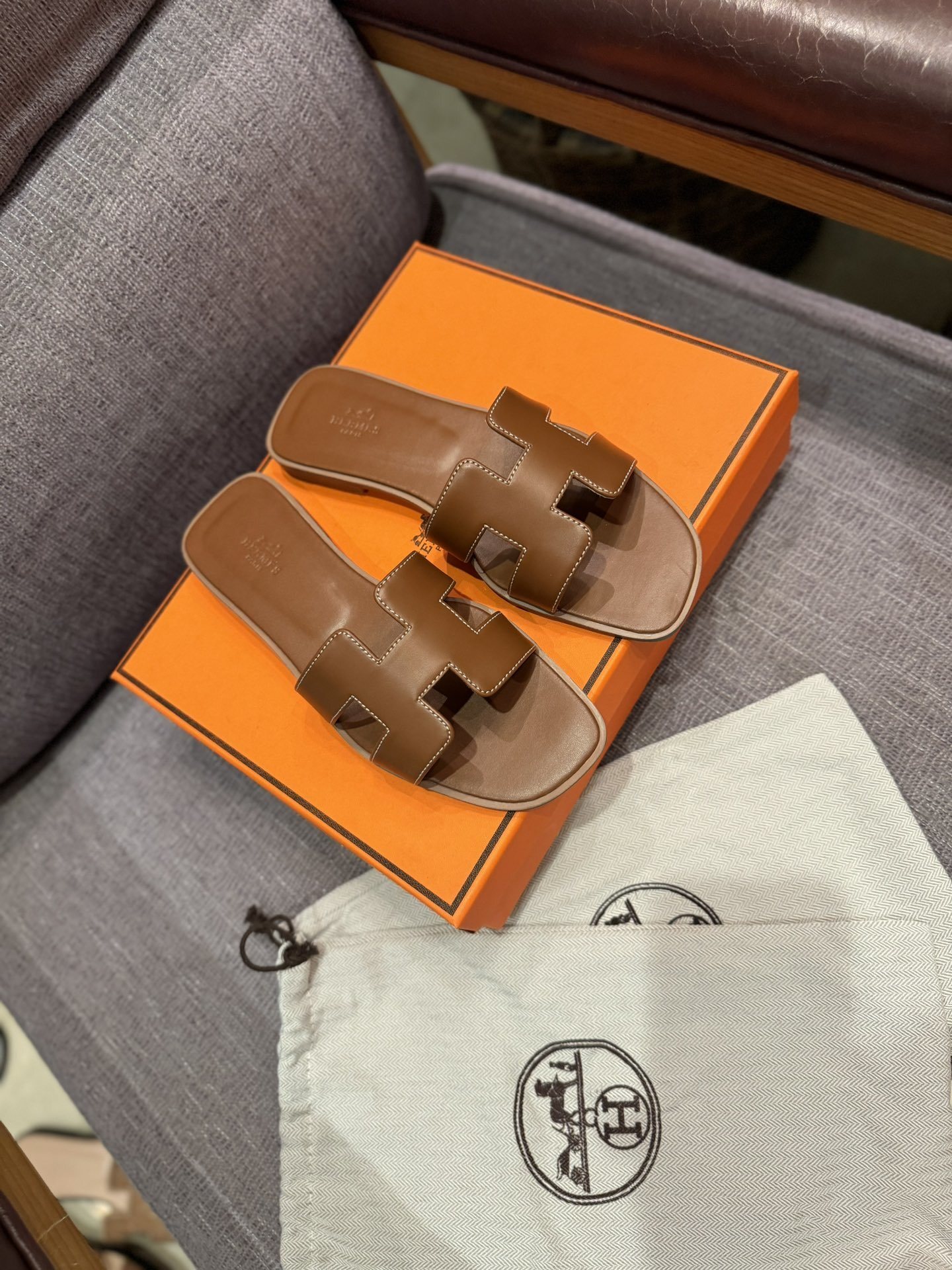 $42 HERMAS ZT10157 gallery