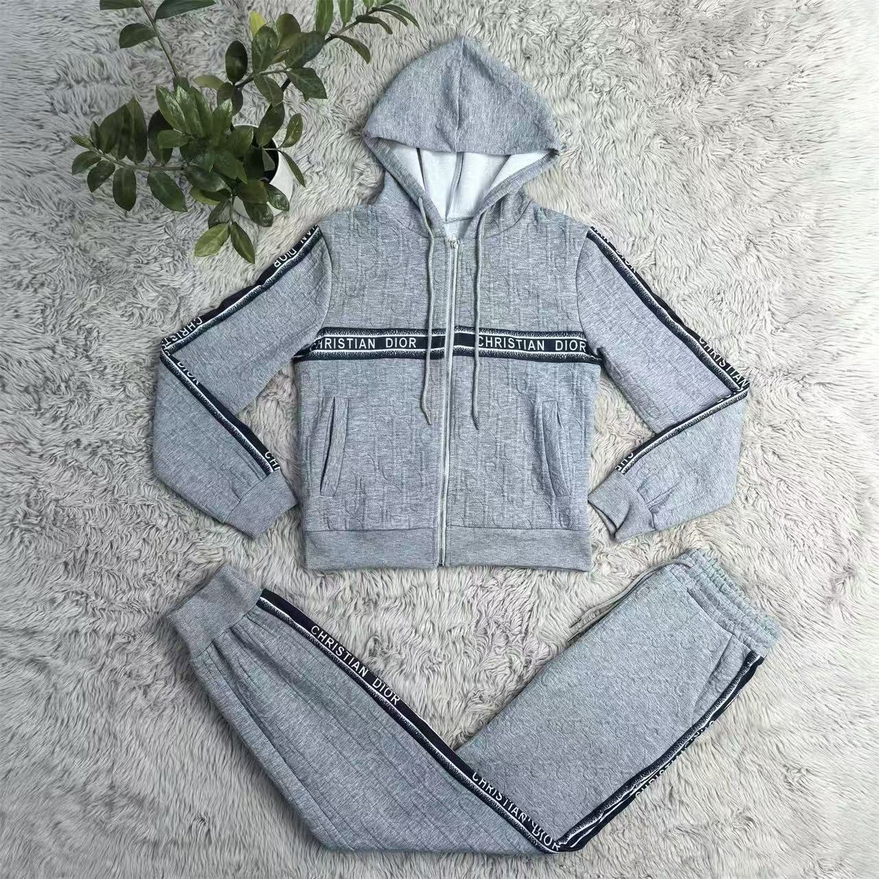 $42.00 DIOR ZT10718 gallery