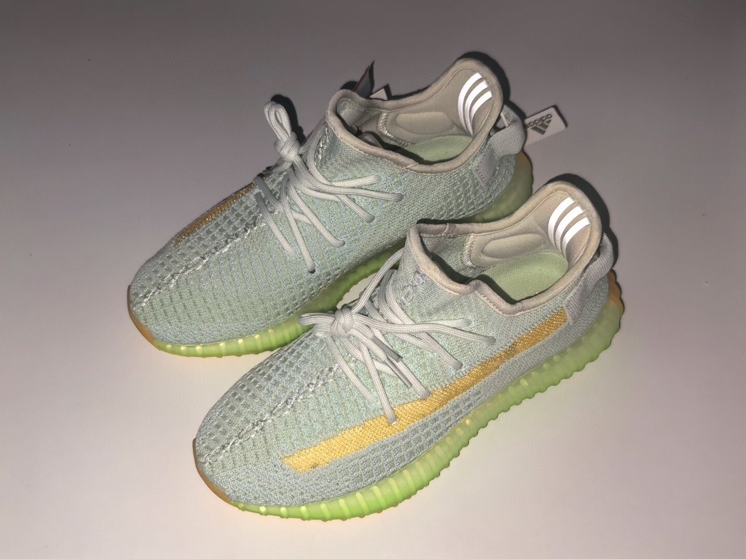 $42.86 YEEZY ZT9633 gallery