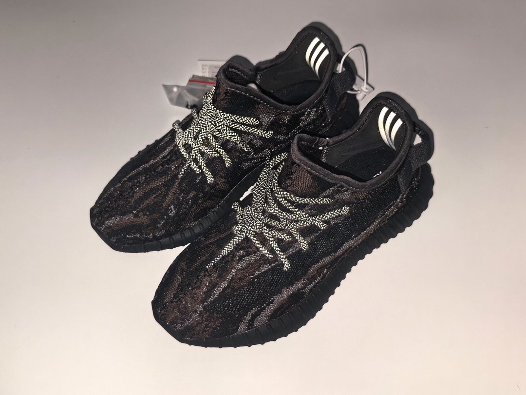 $42.86 YEEZY ZT9633 gallery