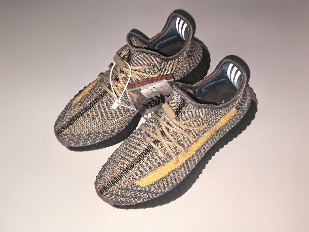 $42.86 YEEZY ZT9633 gallery