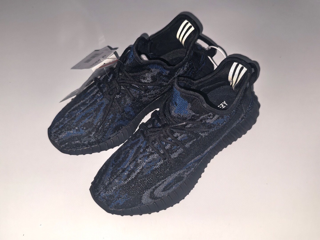 $42.86 YEEZY ZT9635 gallery