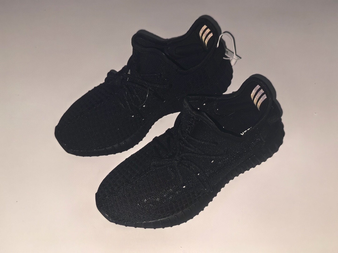 $42.86 YEEZY ZT9635 gallery