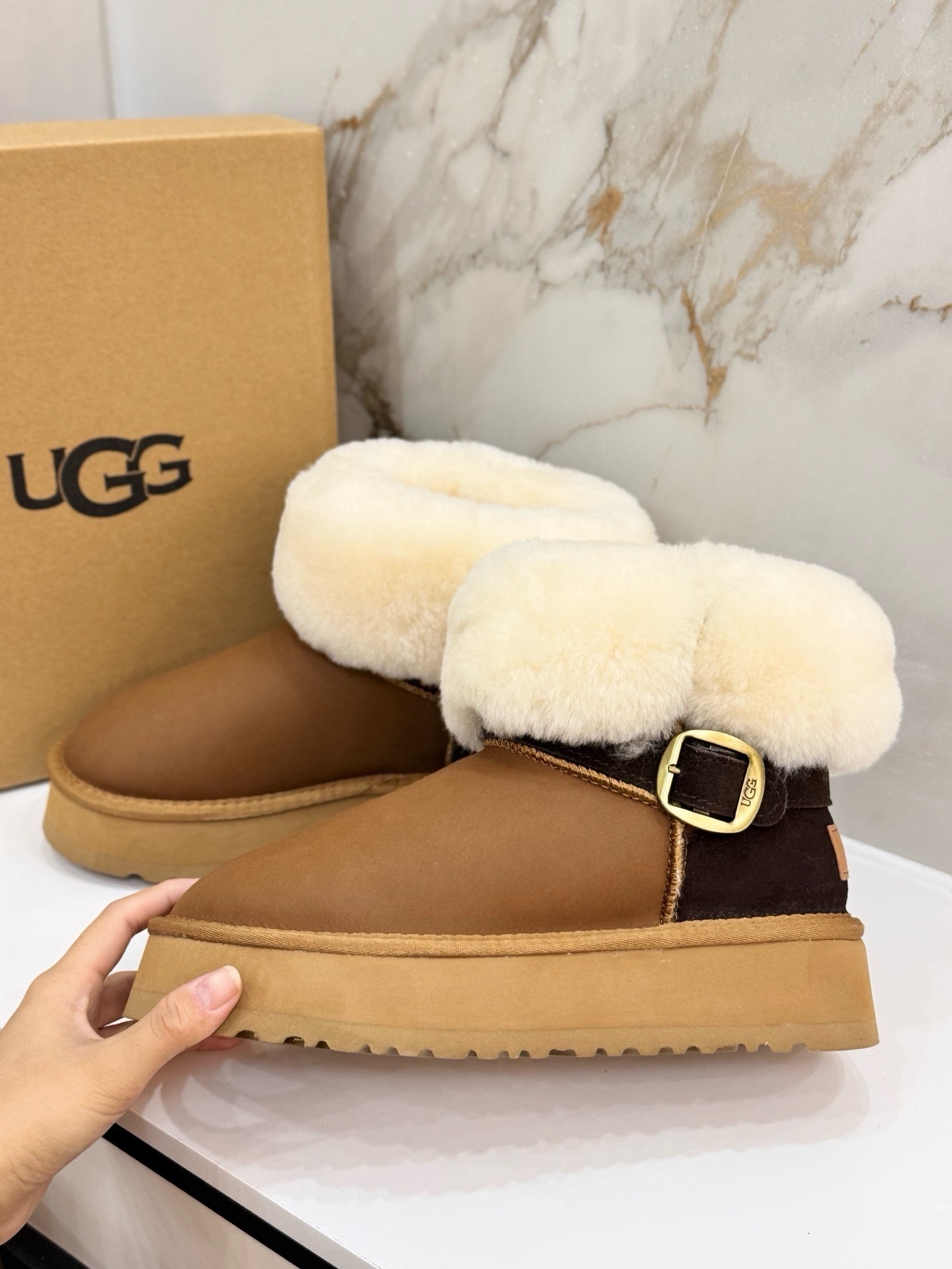 $44.64 UGG ZT9893 gallery