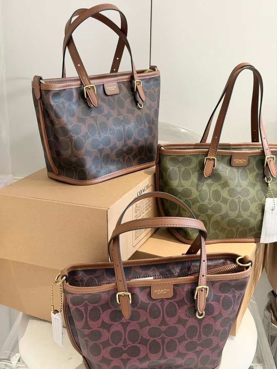 $45 GUCCI ZT10180 gallery