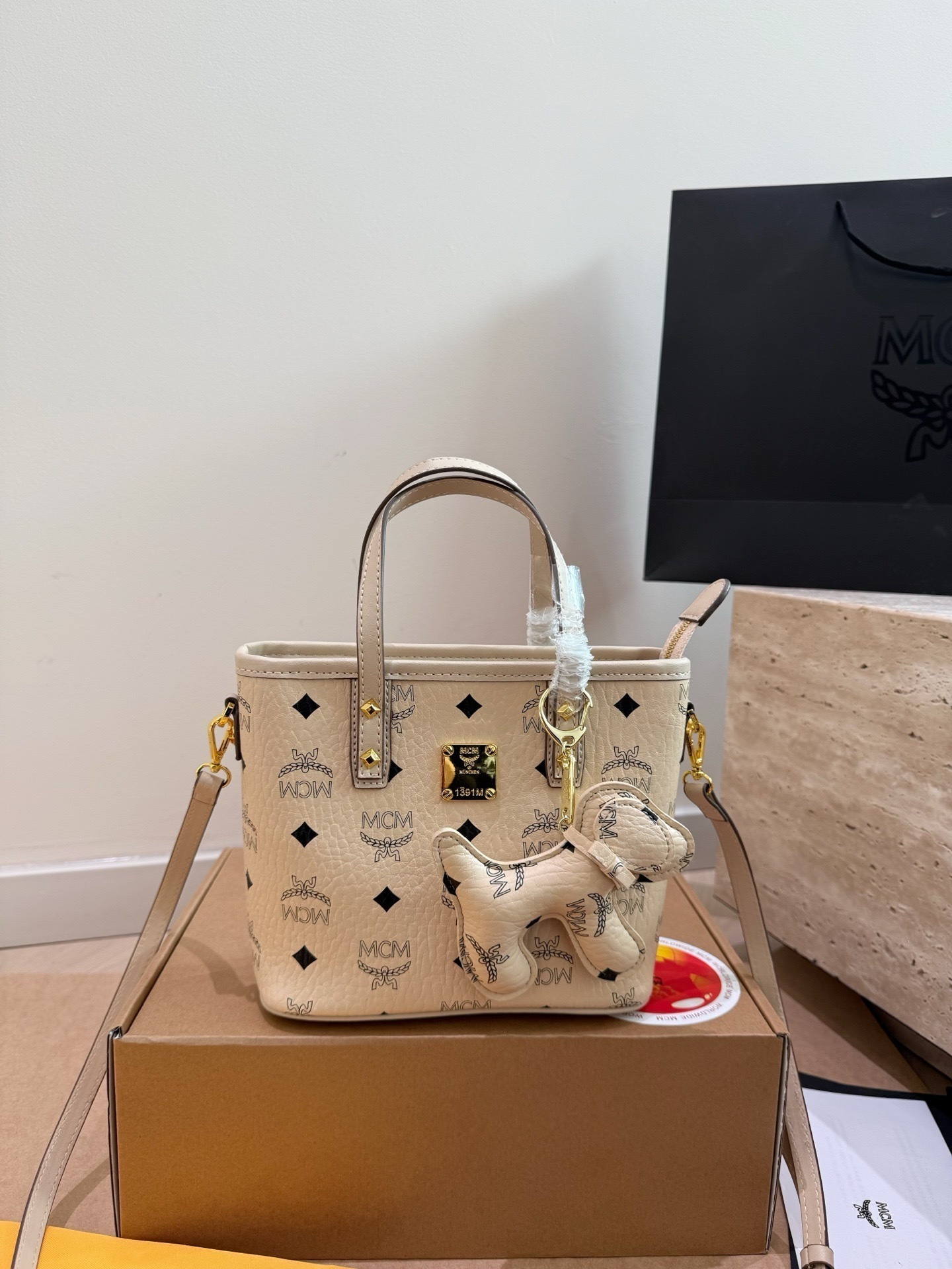 $45 MCM ZT10607 gallery