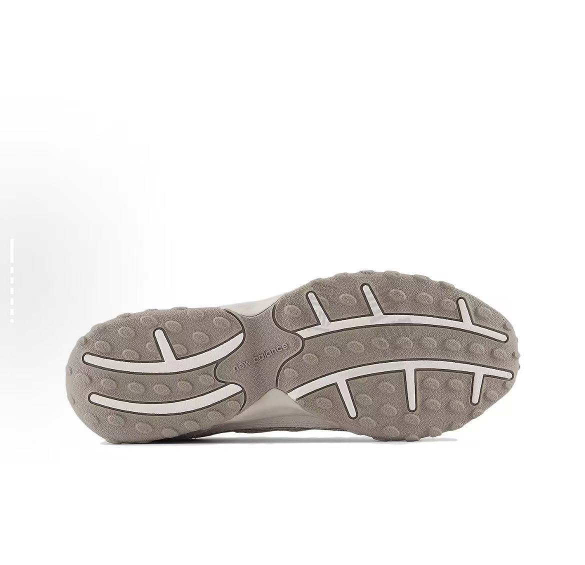 $46.43 New balance ZT9327 gallery