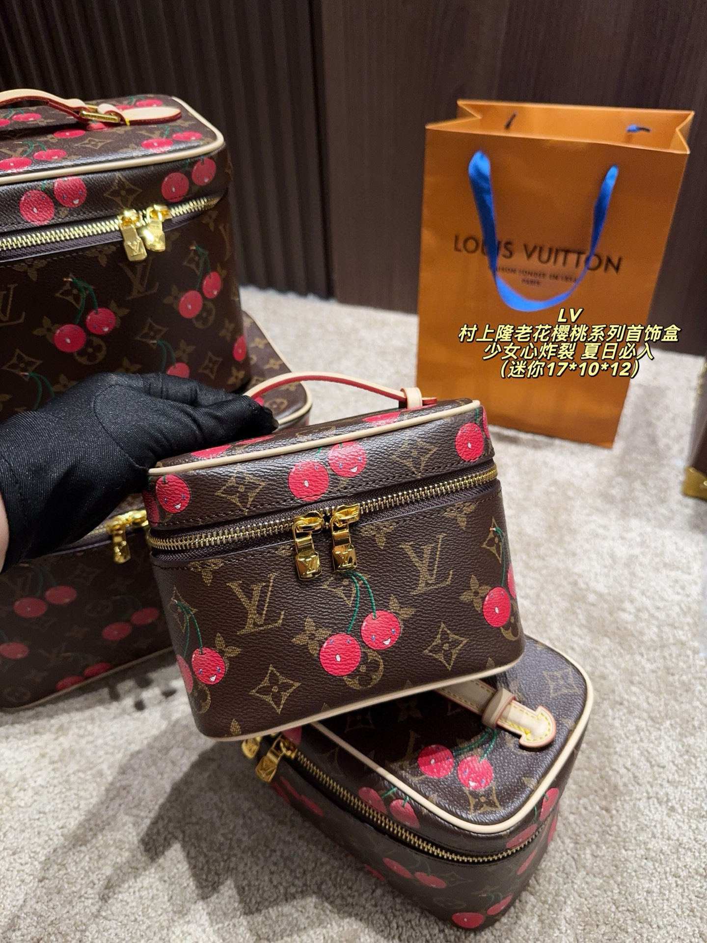 $48 LV ZT10173 gallery