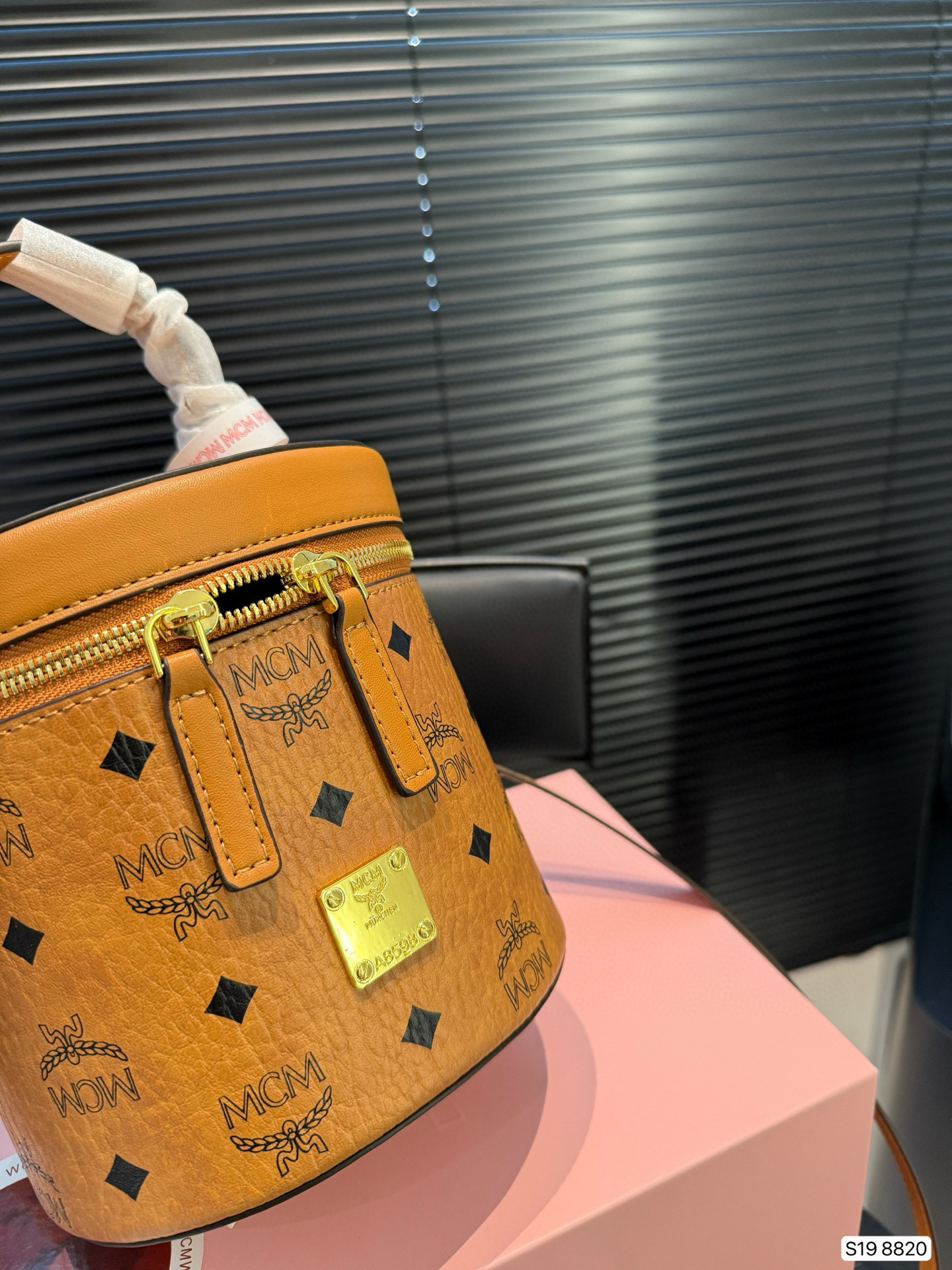 $48 MCM ZT10631 gallery