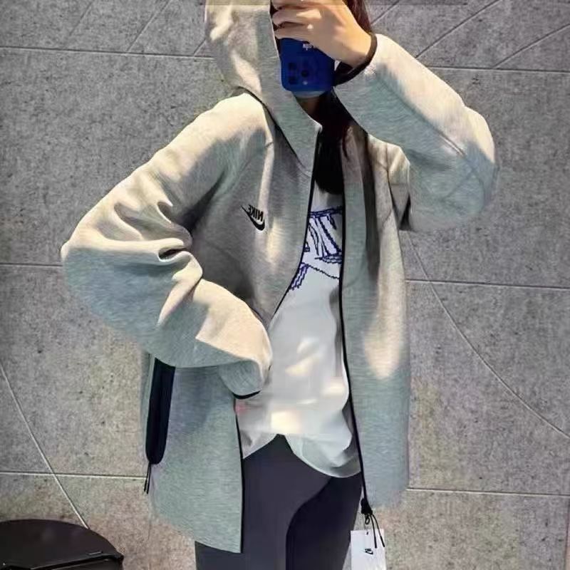 $49.28 Nike  ZT9641 gallery