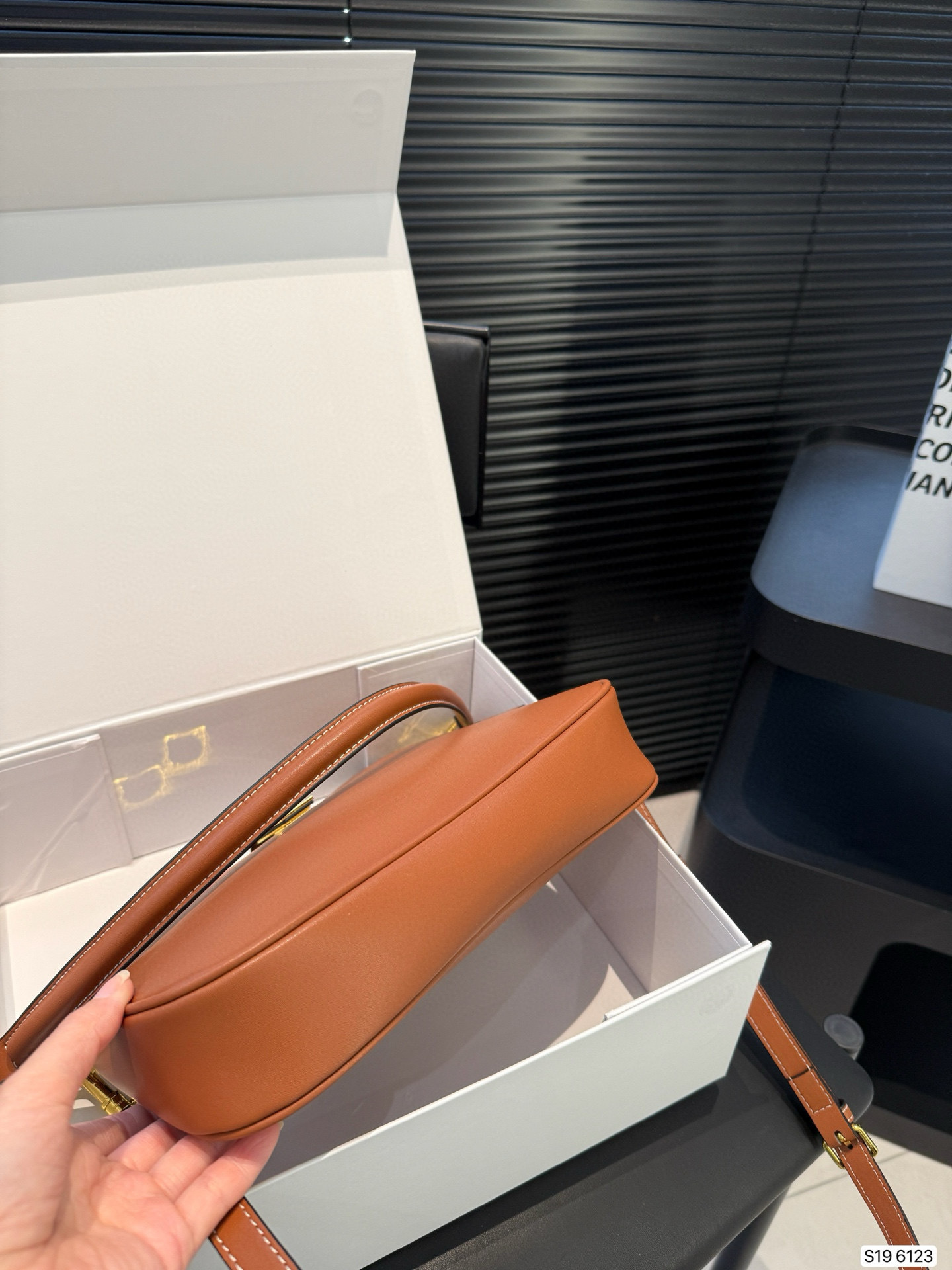 $50.90 CELINE ZT9220 gallery