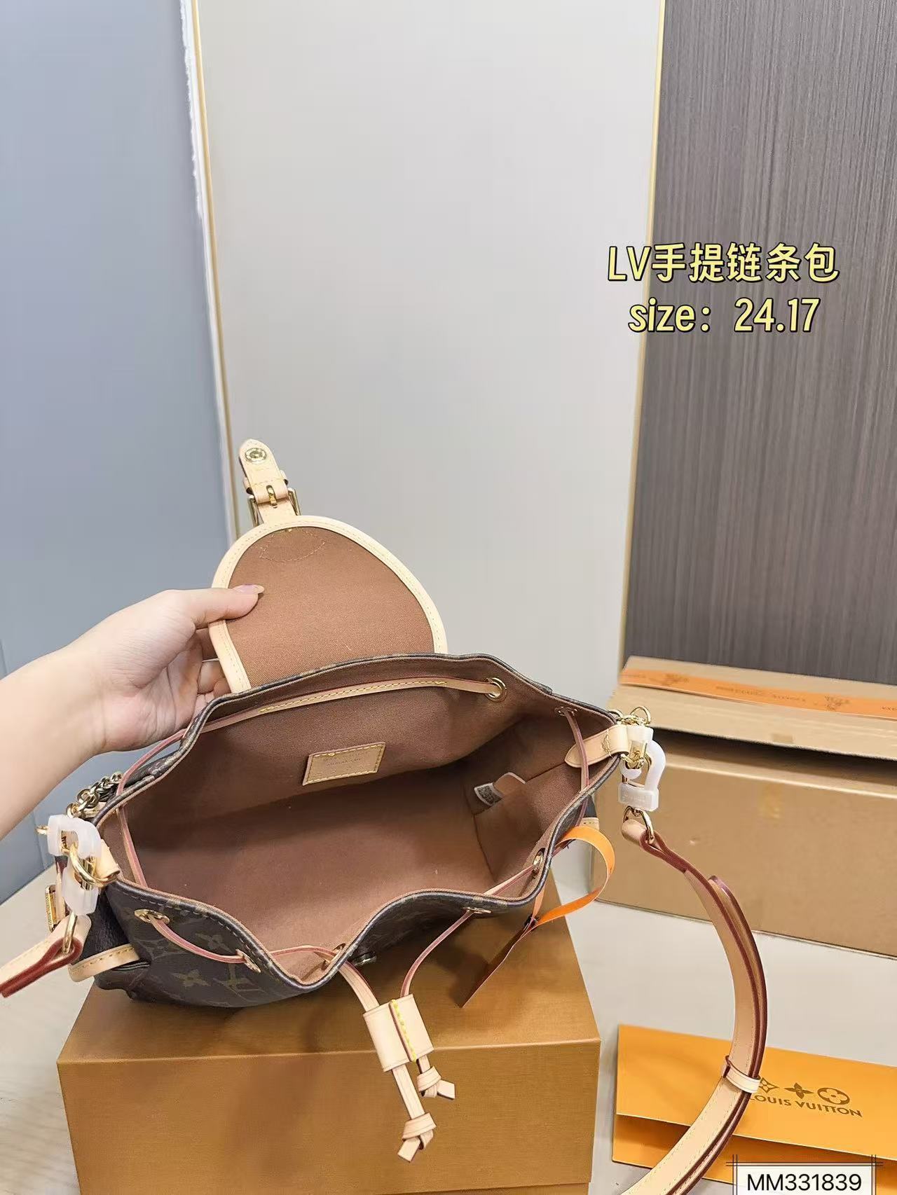 $51 LV ZT10165 gallery