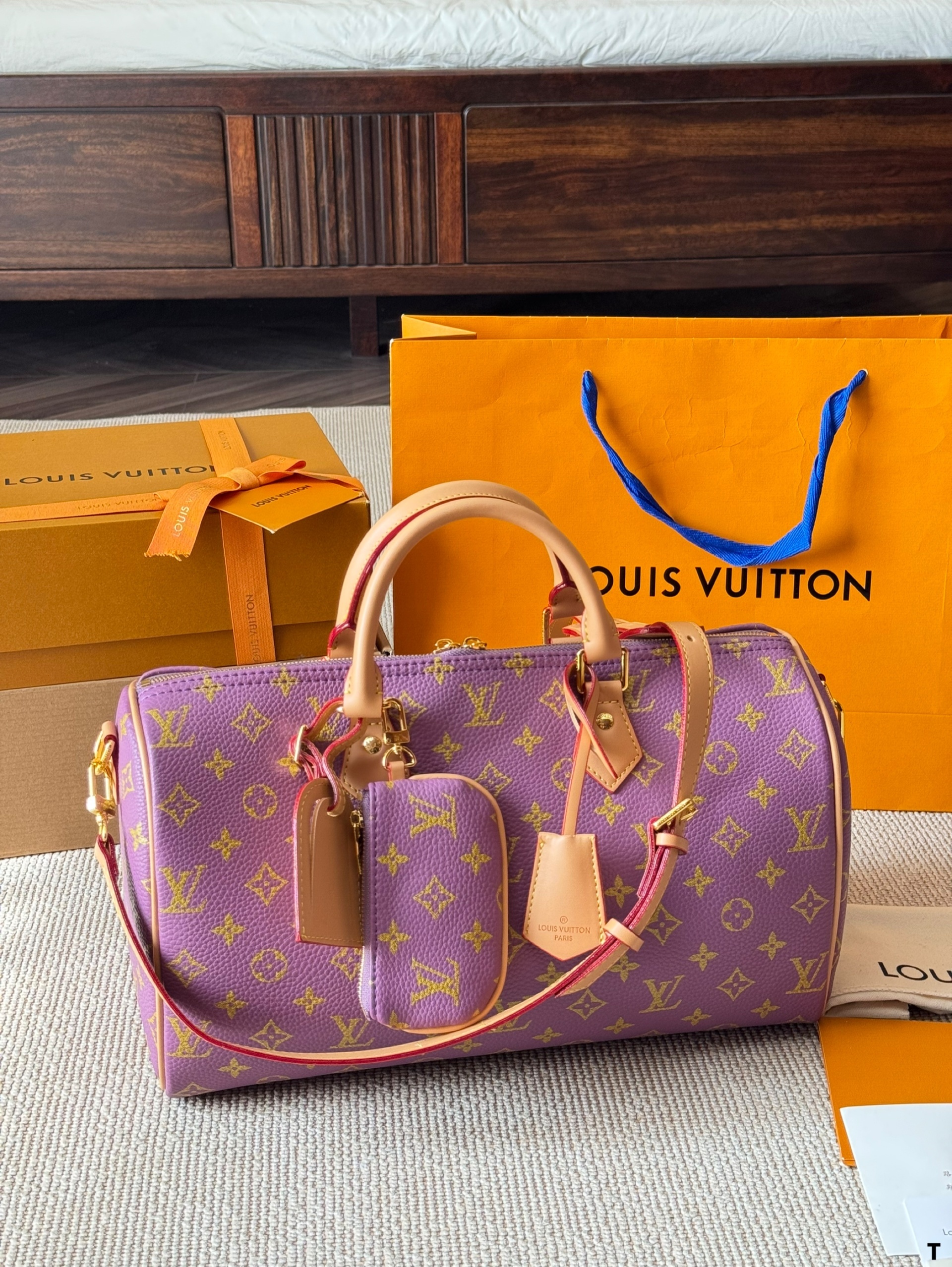 $51 LV ZT10185 gallery