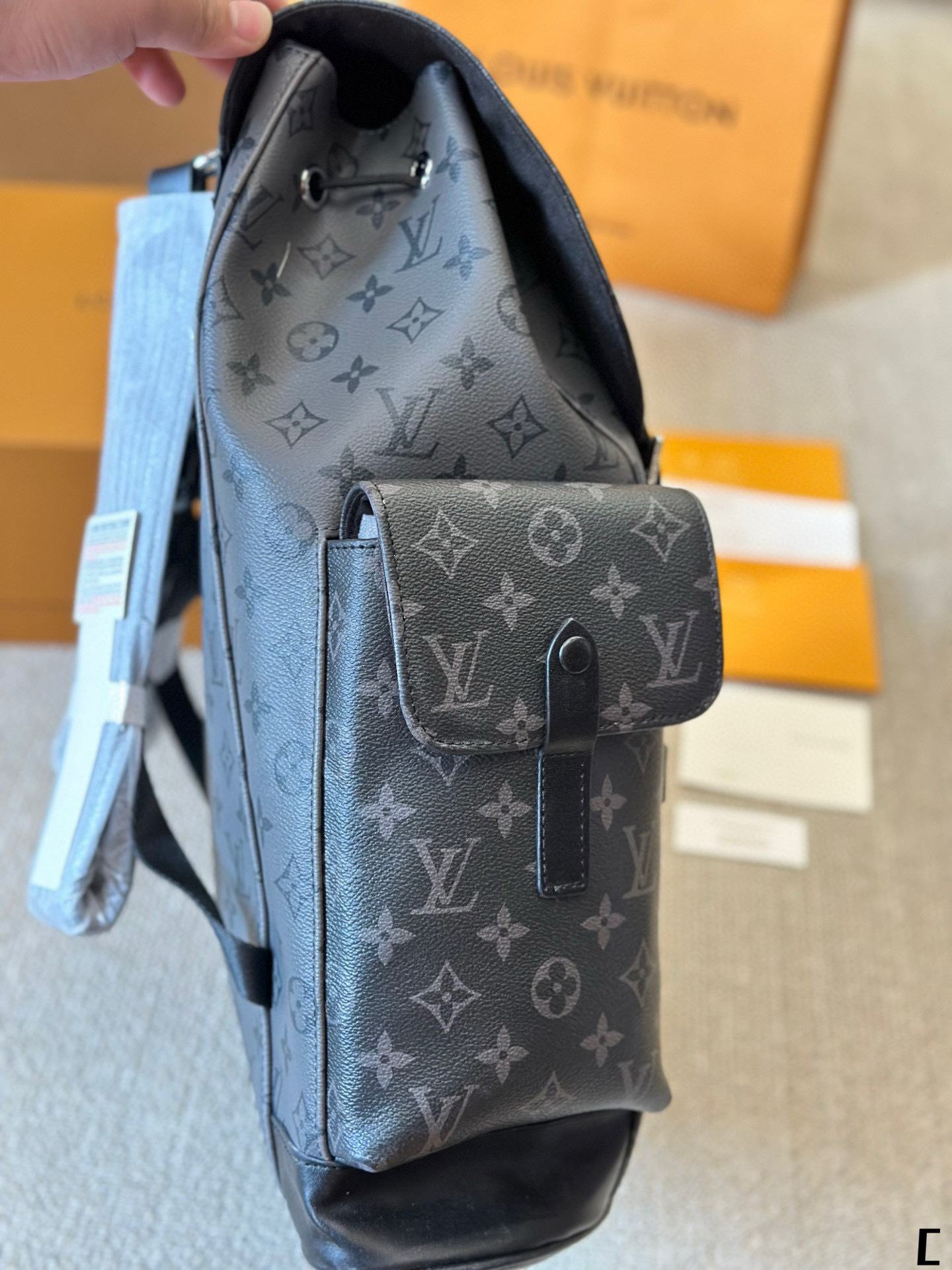 $51 LV ZT10187 gallery