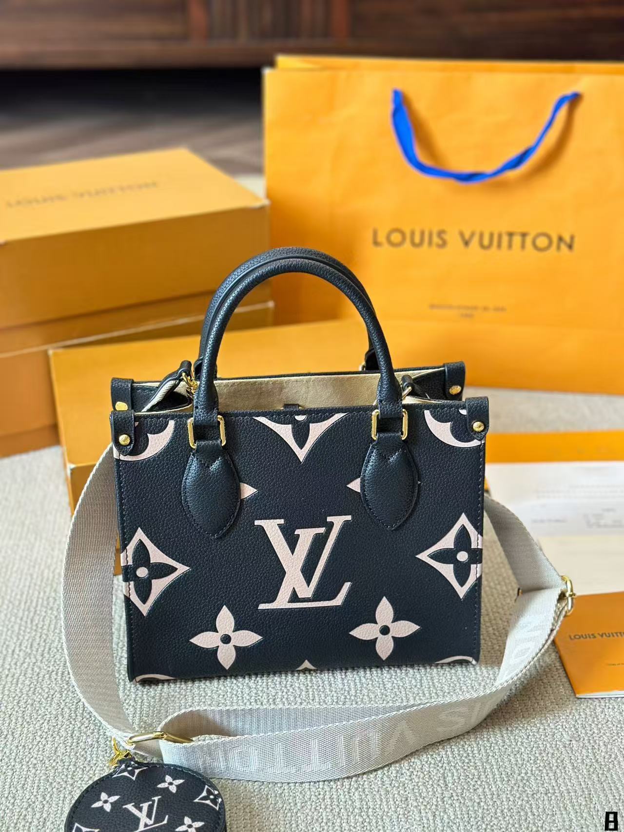 $51 LV ZT10199 gallery