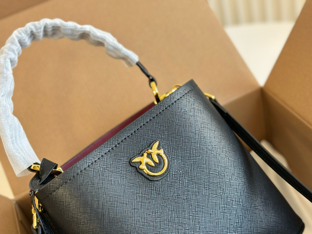 $51 PINKO ZT10195 gallery