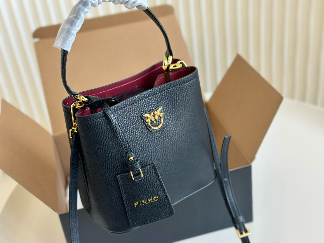 $51 PINKO ZT10195 gallery