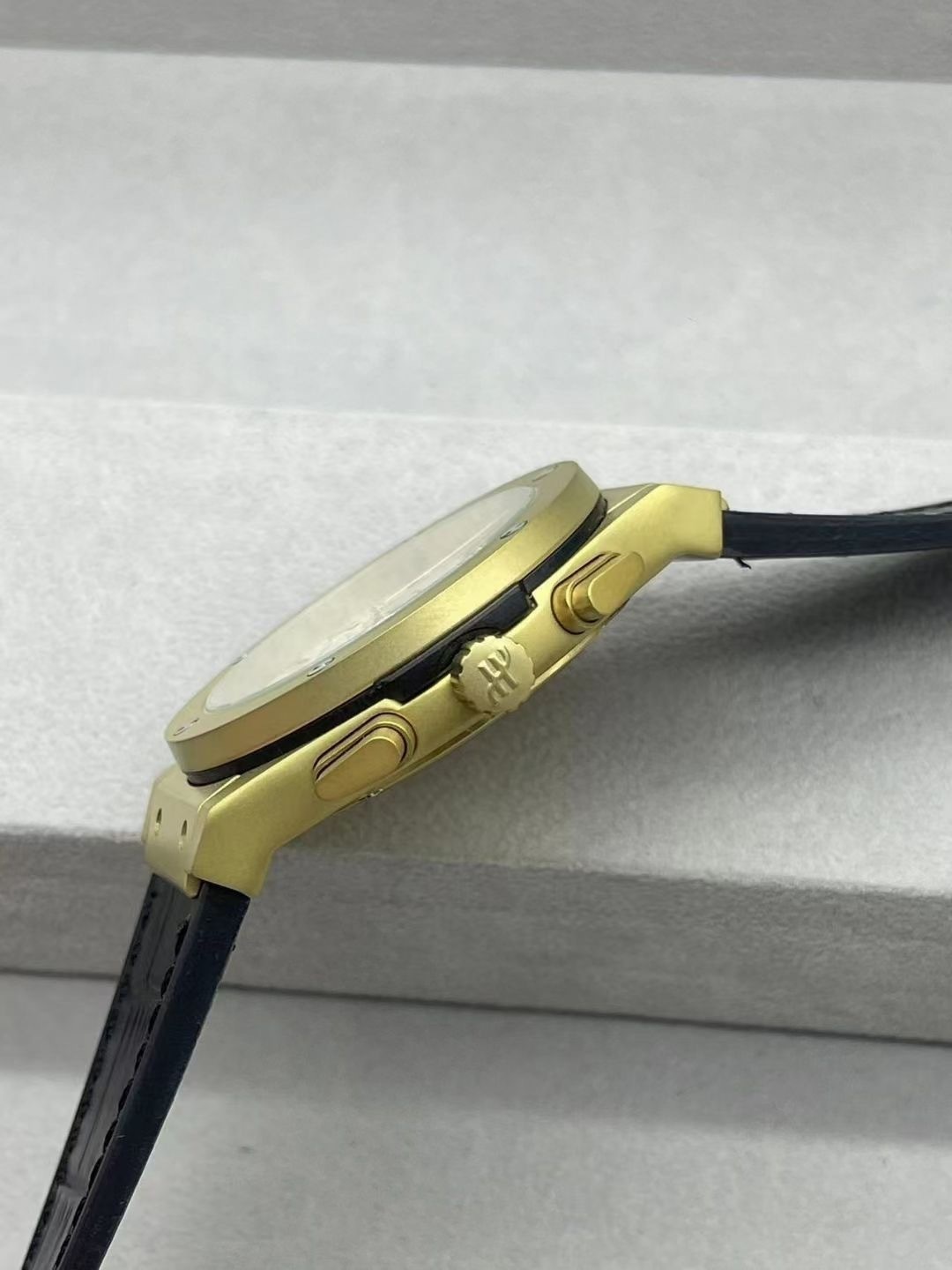 $51.79 HUBLOT ZT9482 gallery