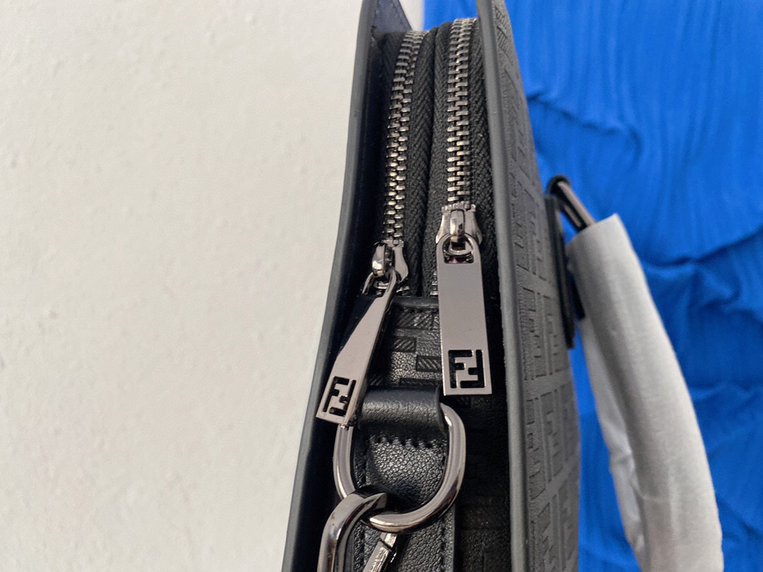 $54 FENDI HE3023 gallery