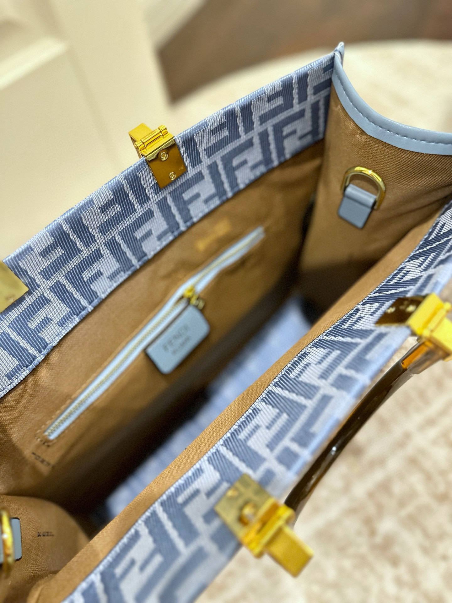 $54 FENDI ZT10188 gallery