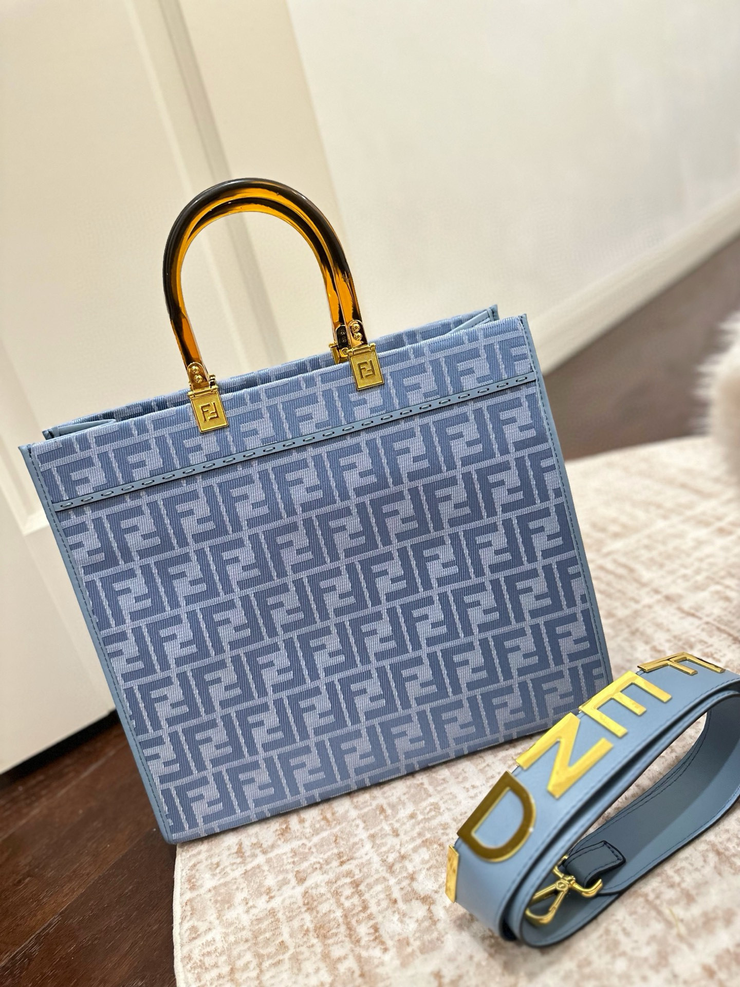 $54 FENDI ZT10188 gallery