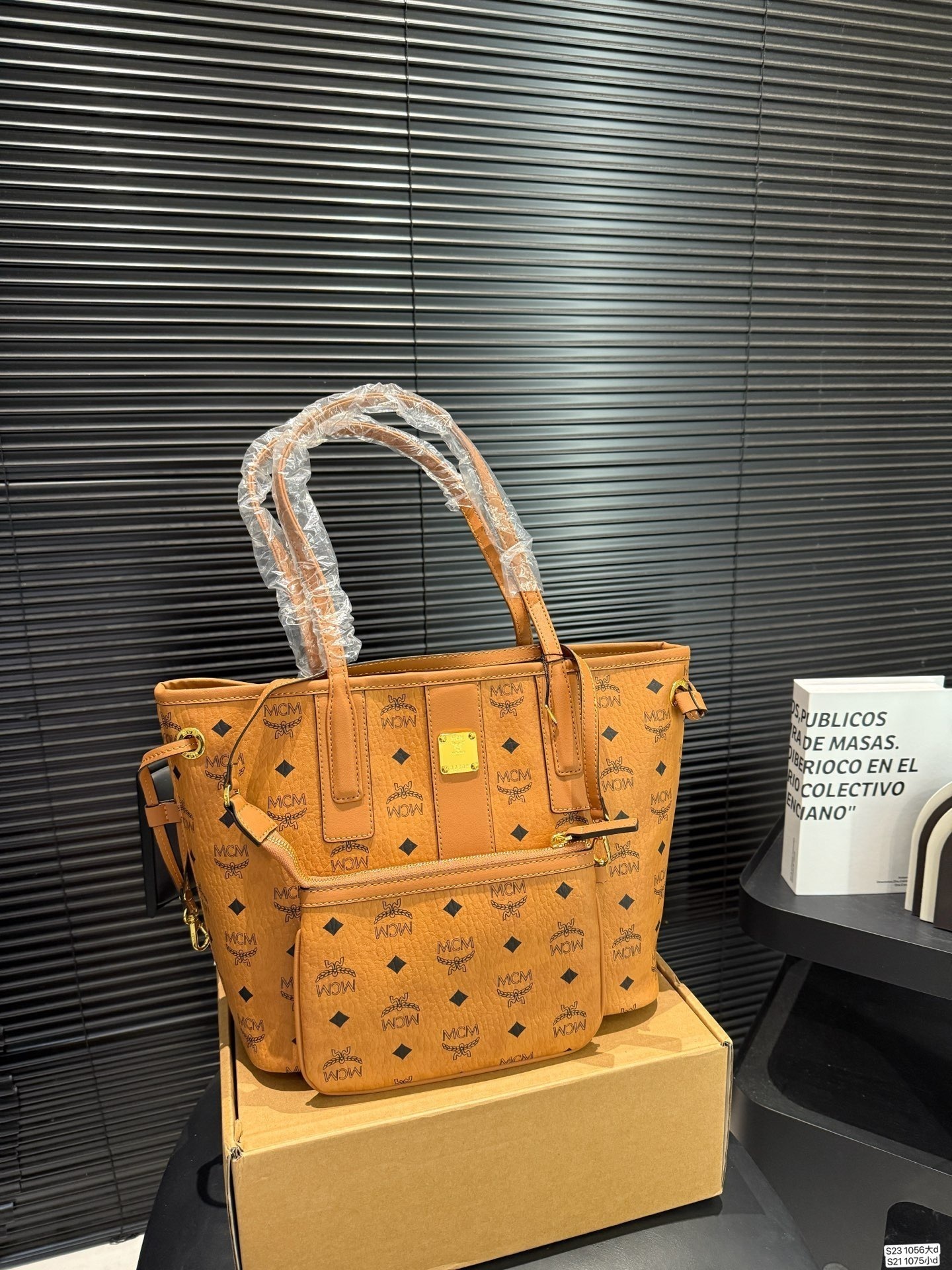 $54 MCM ZT10618 gallery