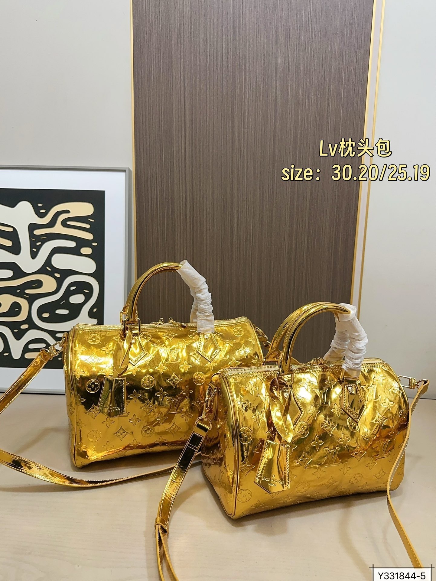 $54.00 LV ZT10099 gallery