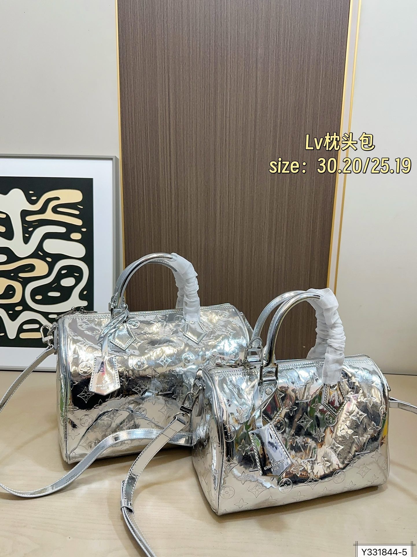 $54.00 LV ZT10099 gallery