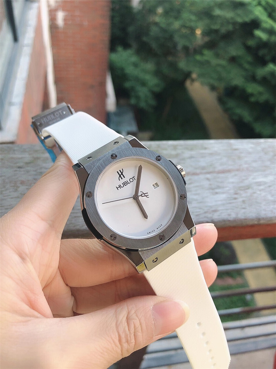 $55.36 HUBLOT ZT9515 gallery