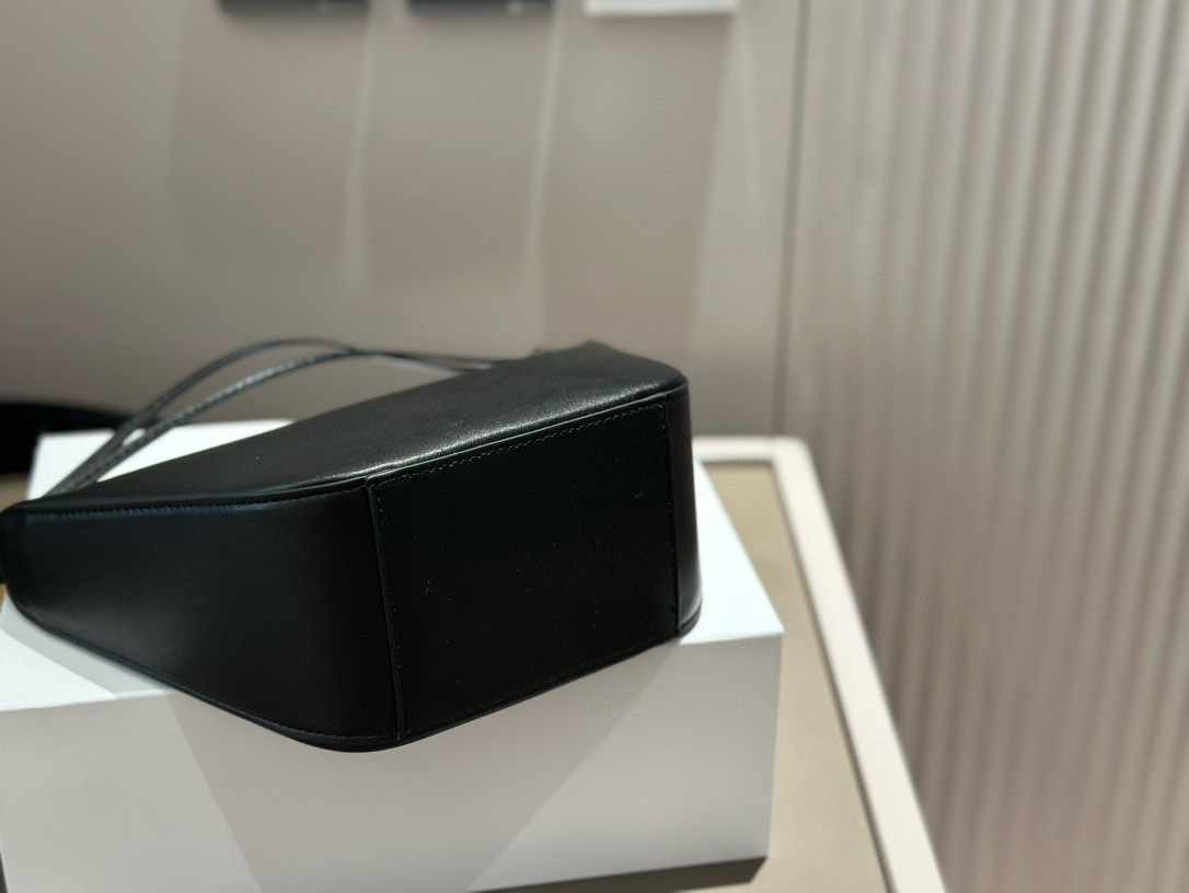 $56.35 LOEWE ZT9100 gallery