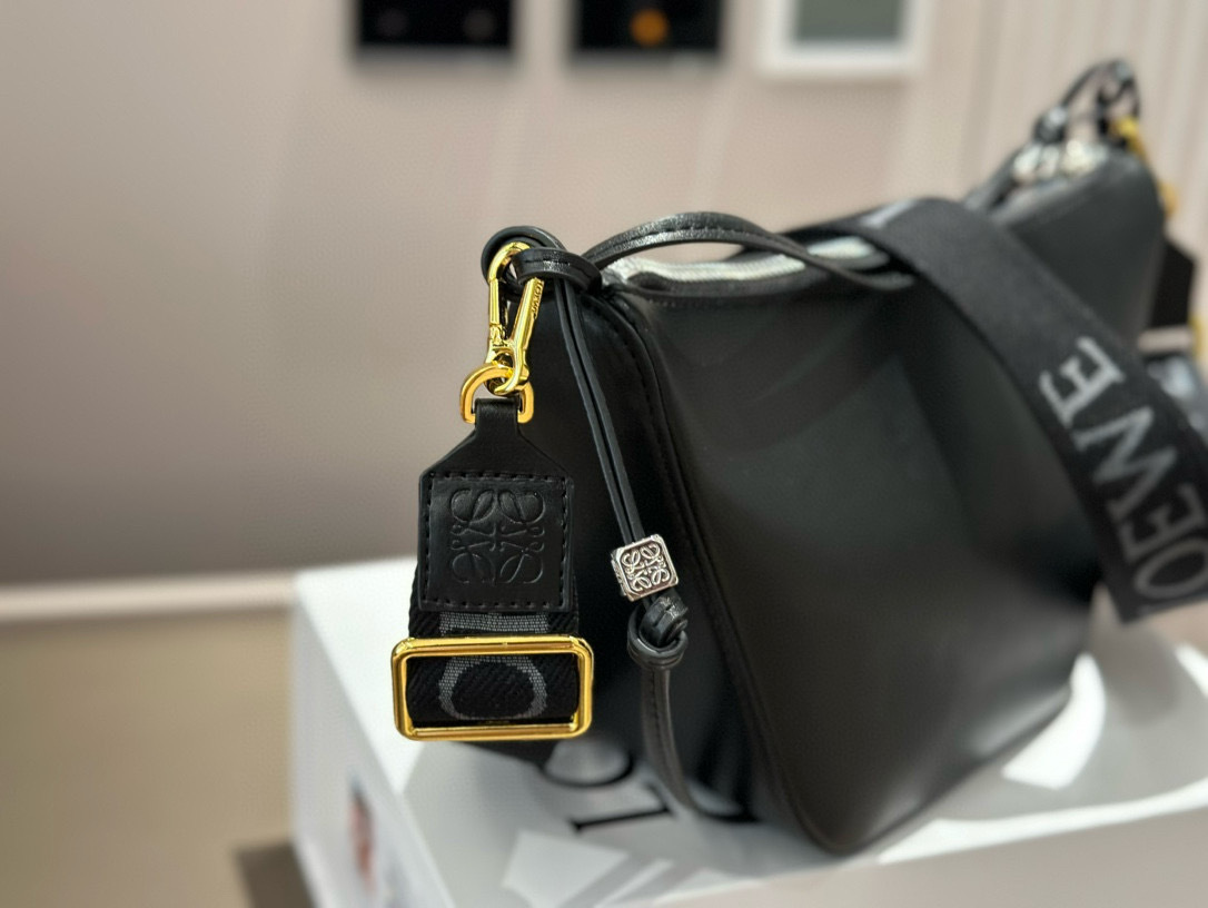 $56.35 LOEWE ZT9100 gallery