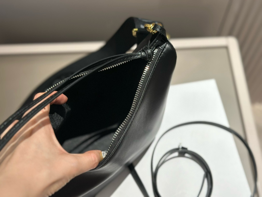 $56.35 LOEWE ZT9100 gallery