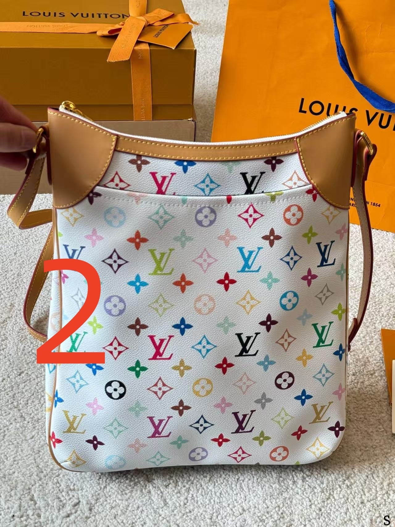 $57 LV ZT10197 gallery