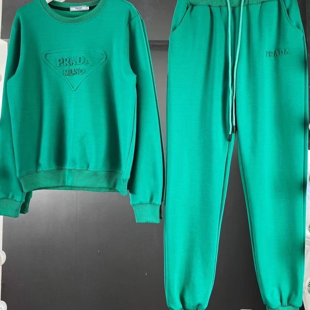 $57.00 PRADA ZT10714 gallery