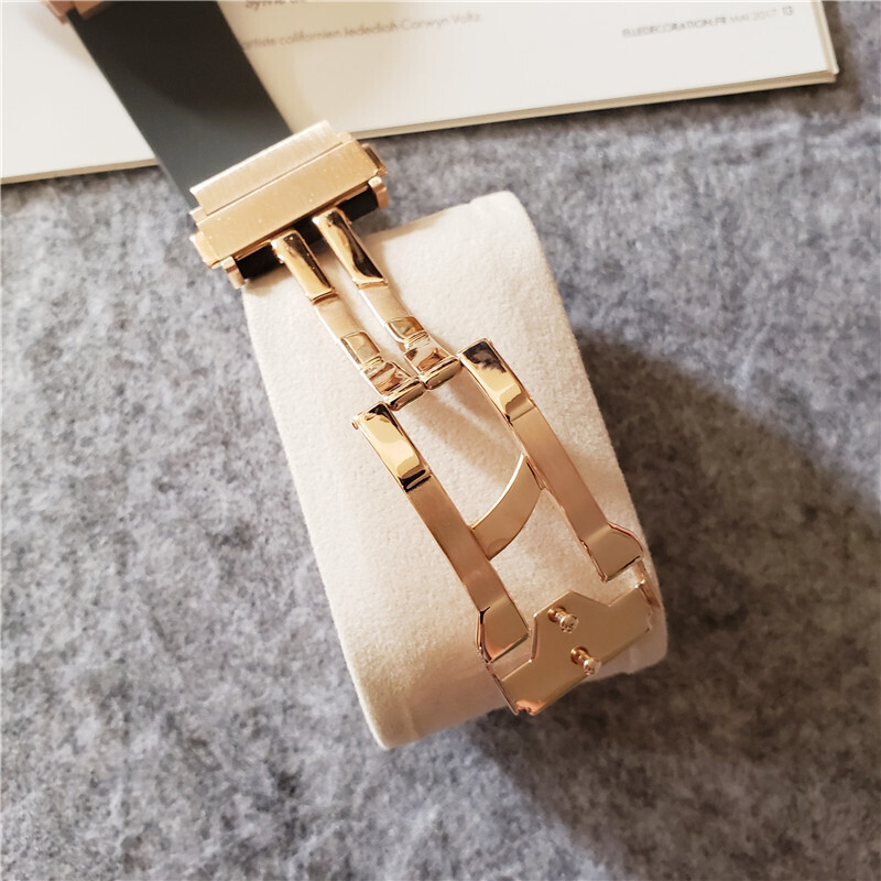 $58.93 HUBLOT ZT9523 gallery