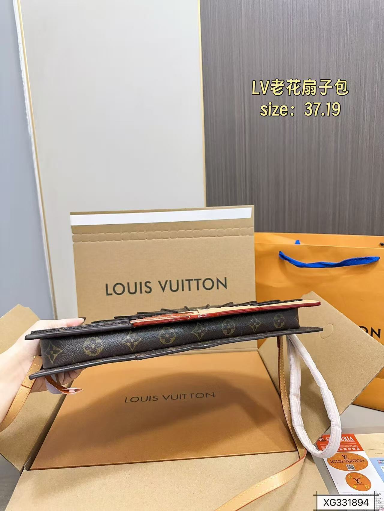 $60 LV ZT10169 gallery