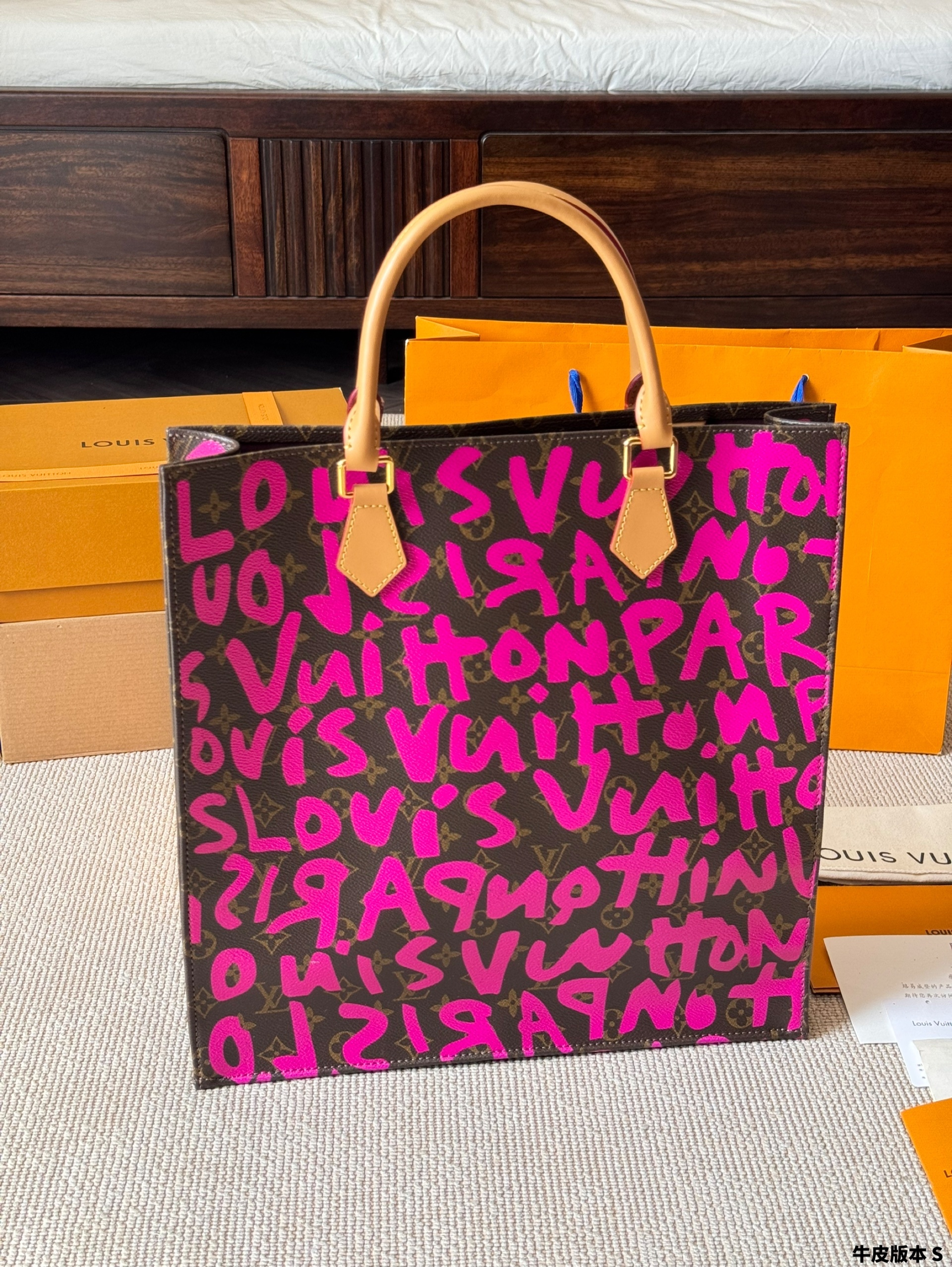 $60 LV ZT10191 gallery