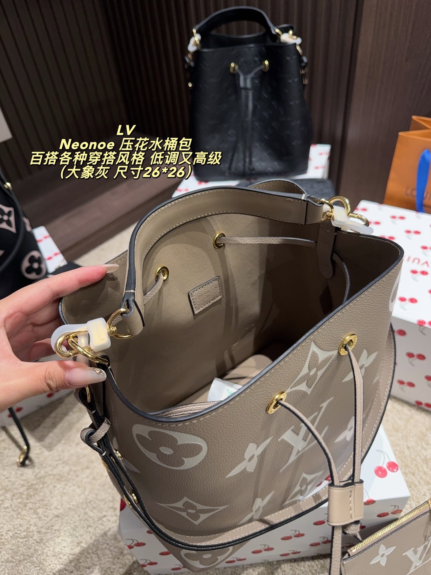 $60.00 LV ZT10103 gallery