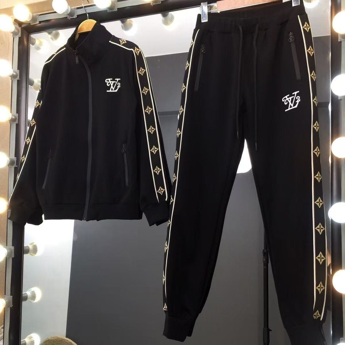 $60.00 LV ZT10713 gallery