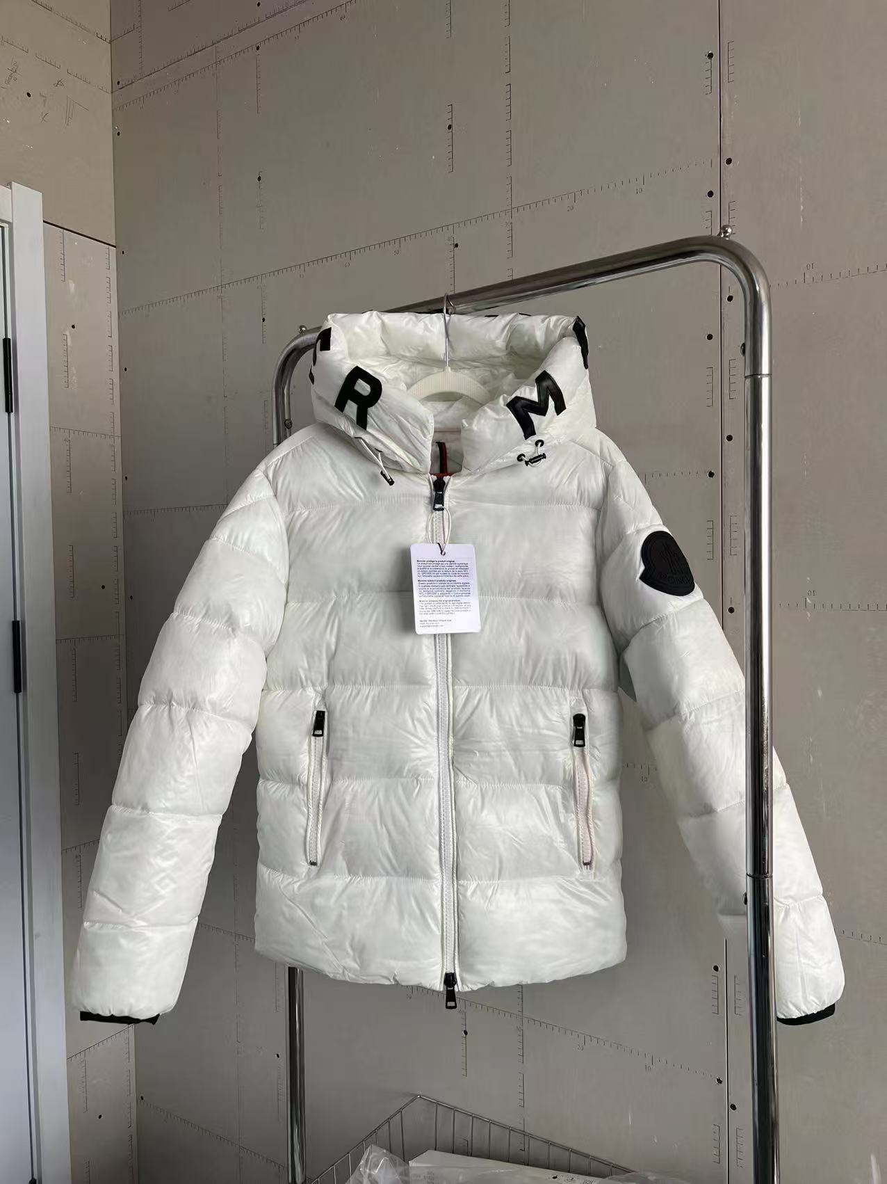 $63.75 MONCLER ZT10391 gallery
