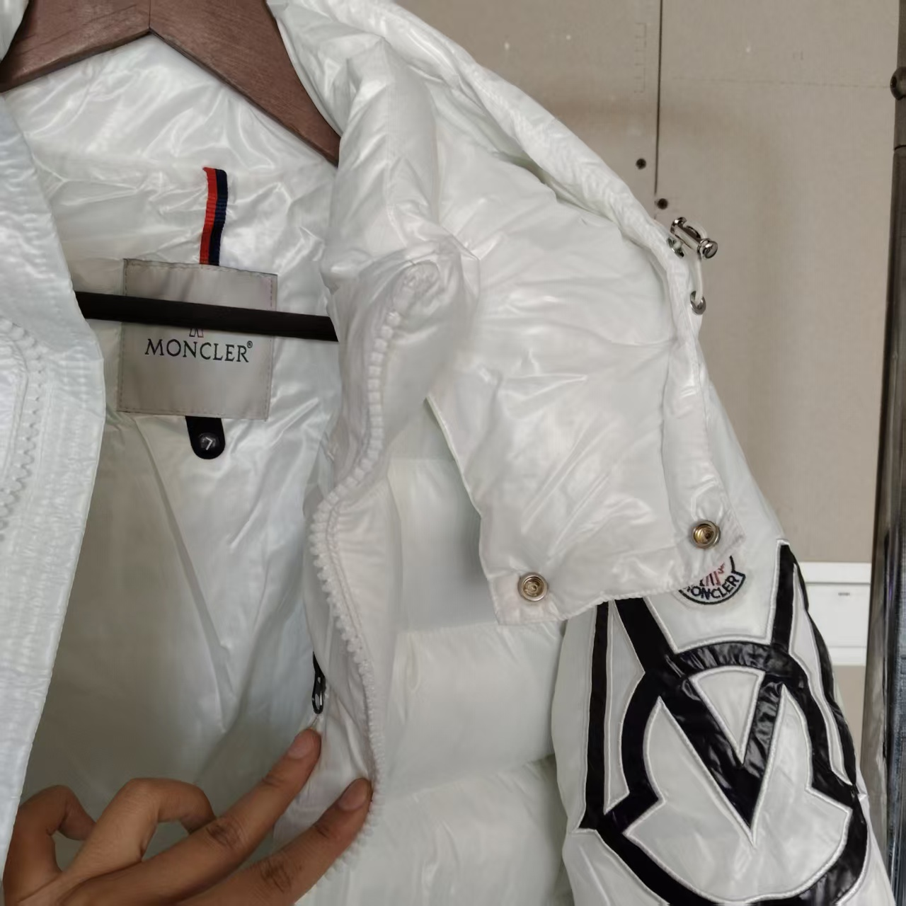 $63.75 MONCLER ZT10392 gallery