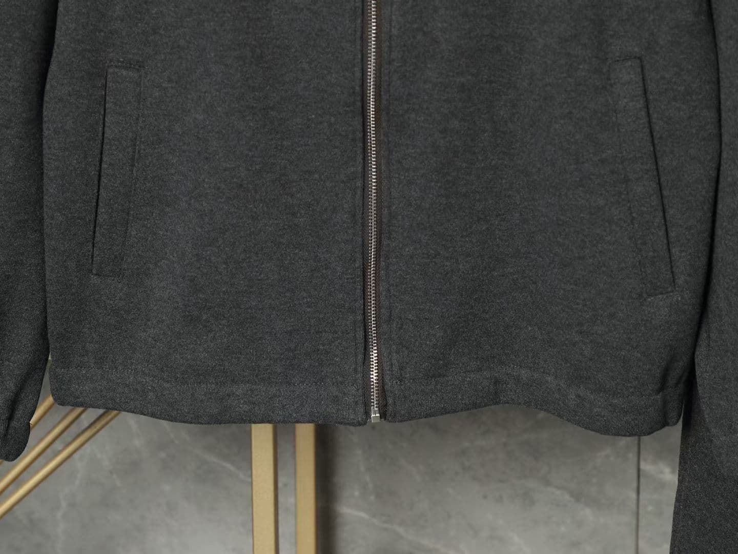 $67.50 BURBERRY ZT10702 gallery