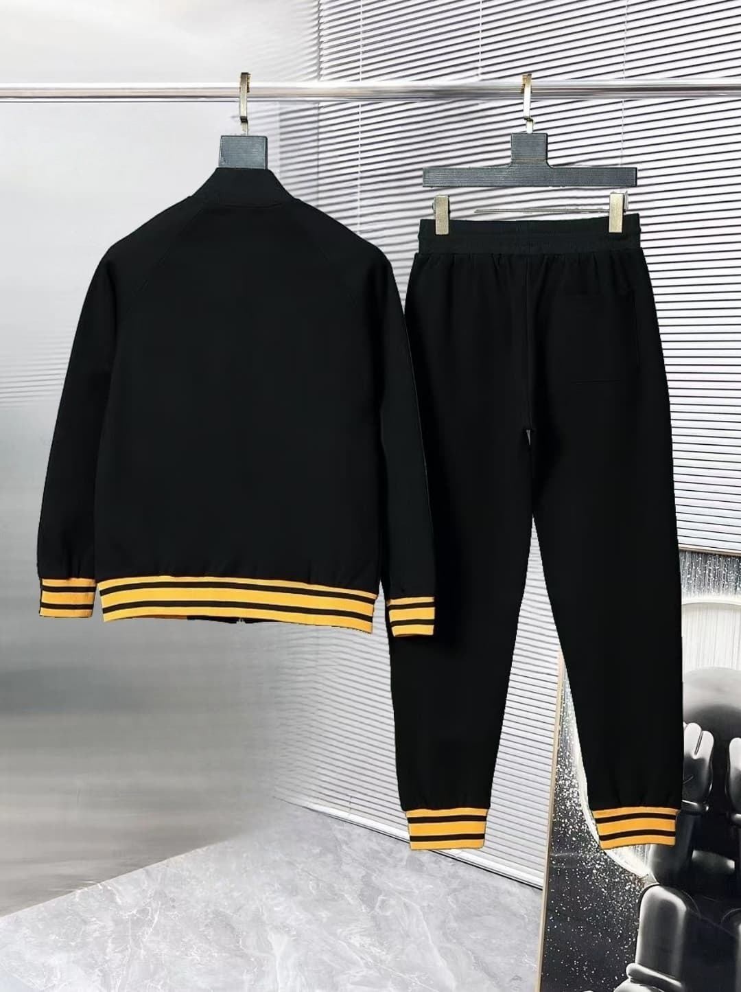 $67.50 GUCCI ZT10700 gallery