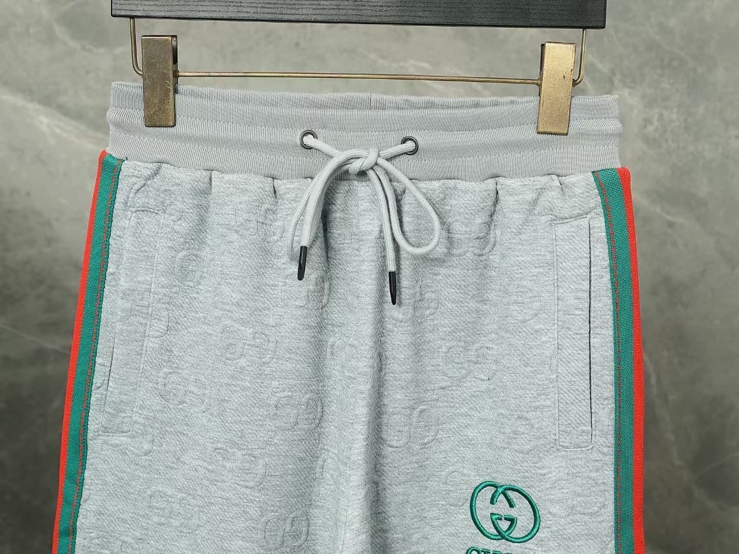 $67.50 GUCCI ZT10700 gallery