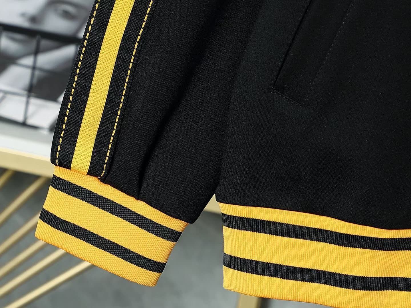 $67.50 GUCCI ZT10700 gallery